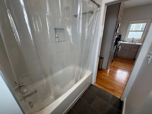 $3,900 | 9 Harding Street, Unit 3, Cambridge, MA 02141