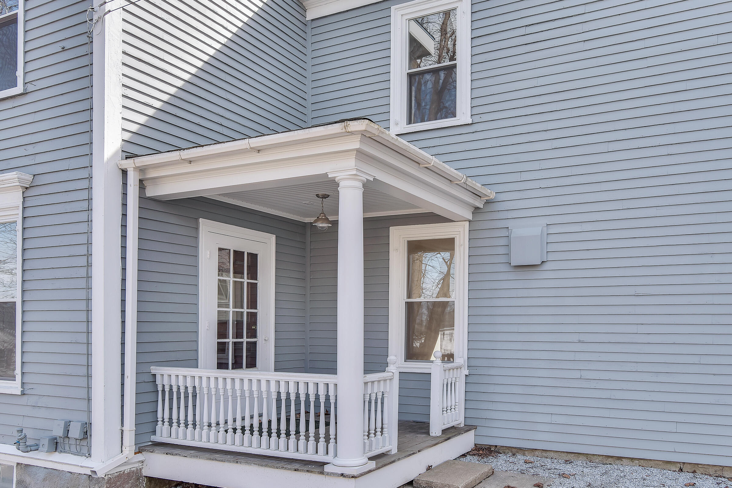694 Middle Street Bath, ME 04530 - Photo 3 of 34 109085gr-103