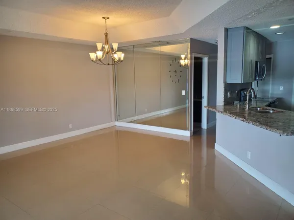 a close up of a beach