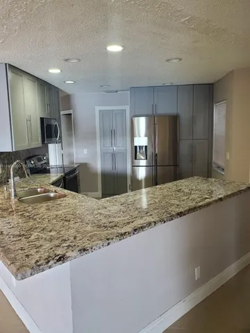 $3,600 | 19944 Villa Medici Place, Boca Raton, FL 33434