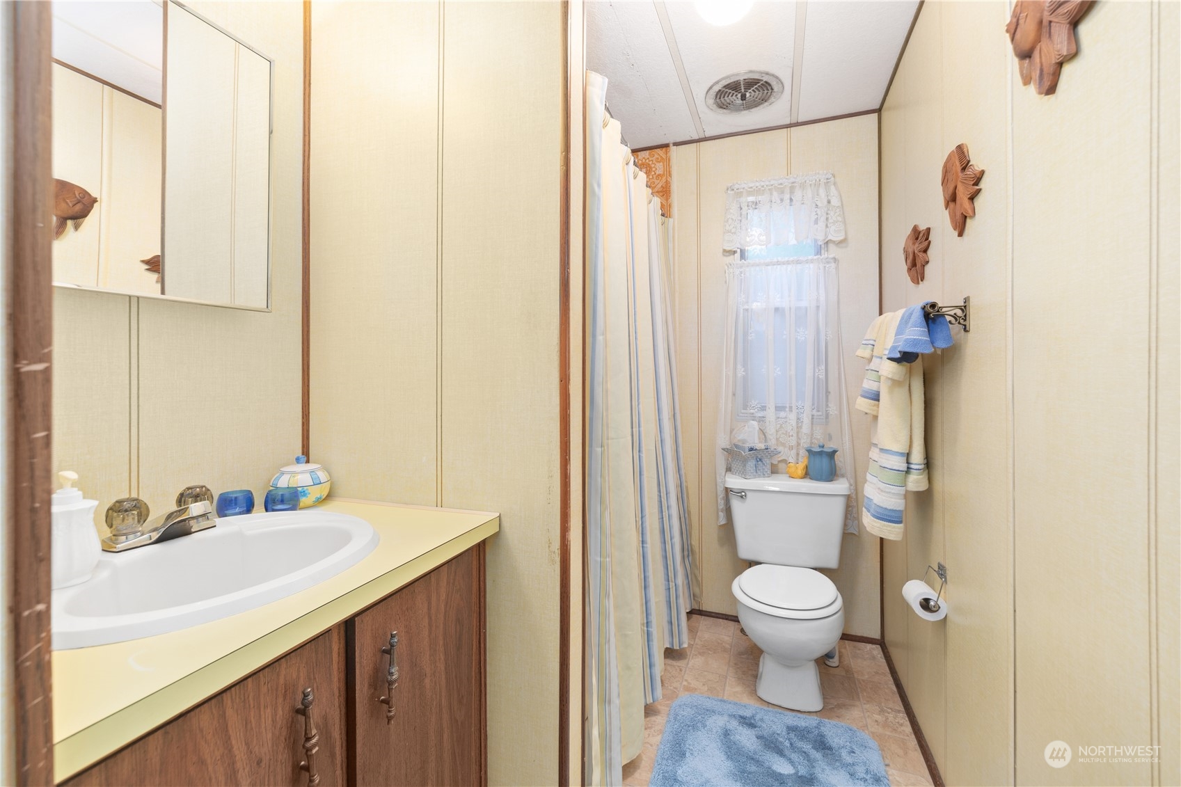 3724 Pine Road, Unit 11 Bremerton, WA 98310 - Photo 14 of 19 Gallery Image 14