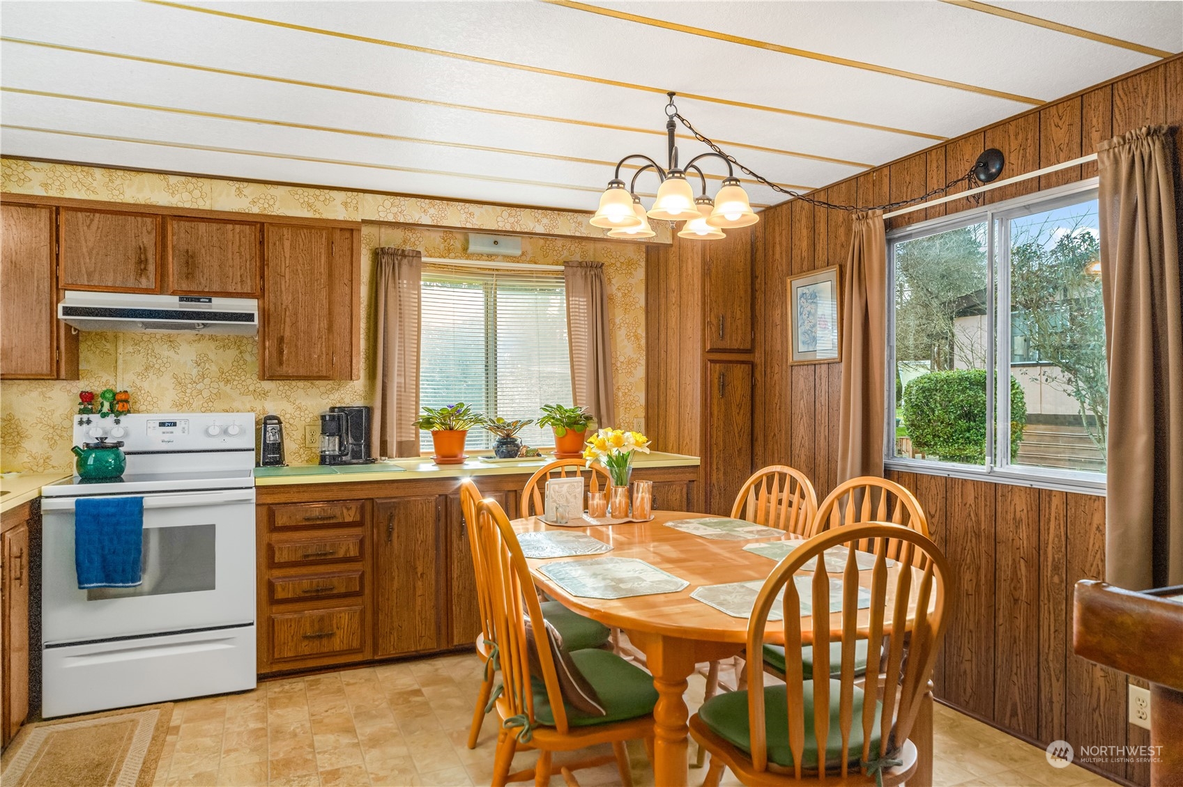 3724 Pine Road, Unit 11 Bremerton, WA 98310 - Photo 8 of 19 Gallery Image 8