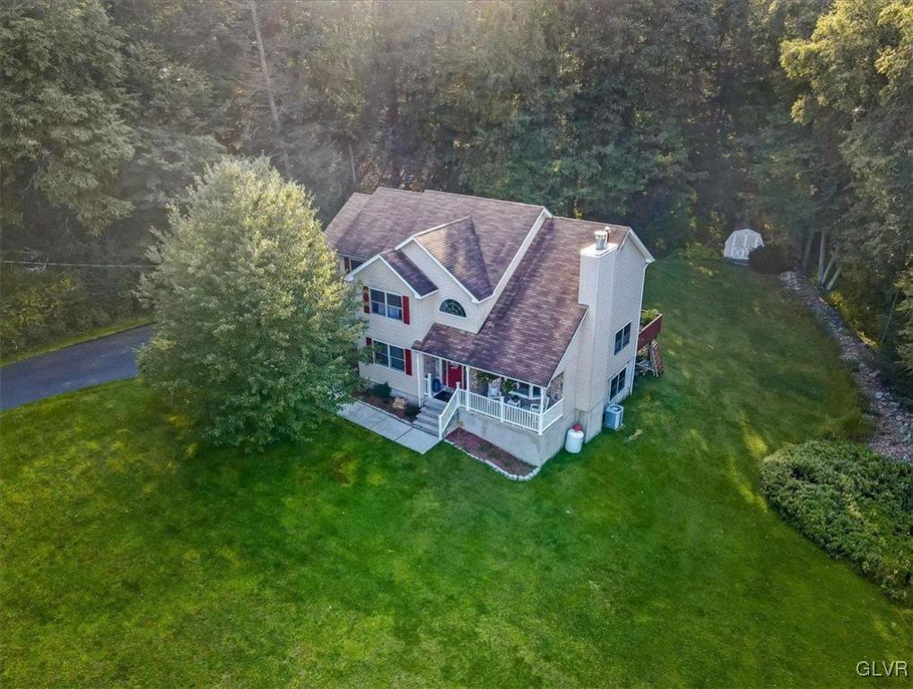 116 Mink Lane Bushkill, PA 18324 - Photo 2 of 38