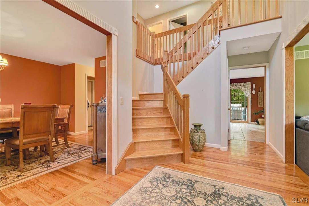 116 Mink Lane Bushkill, PA 18324 - Photo 5 of 38