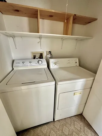 $1,900 | 2450 Devonshire Court, Aurora, IL 60502