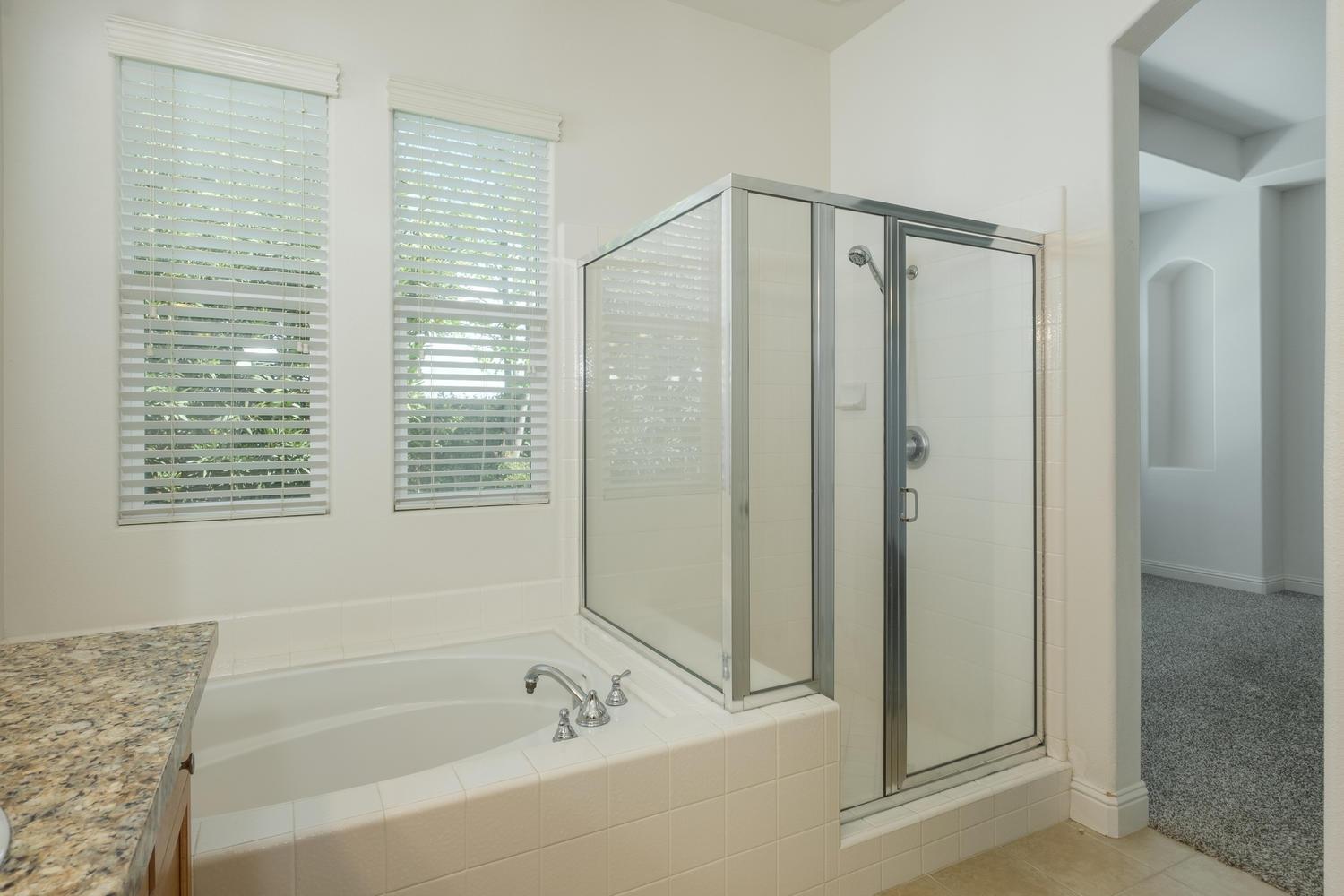 1017 Loyola Avenue Clovis, CA 93619 - Photo 13 of 32