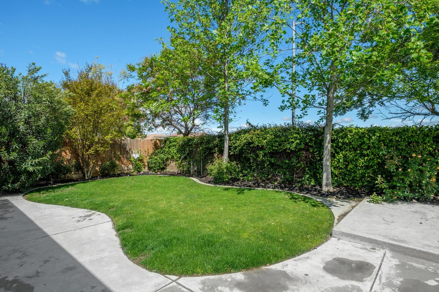 1017 Loyola Avenue Clovis, CA 93619 - Photo 27 of 32