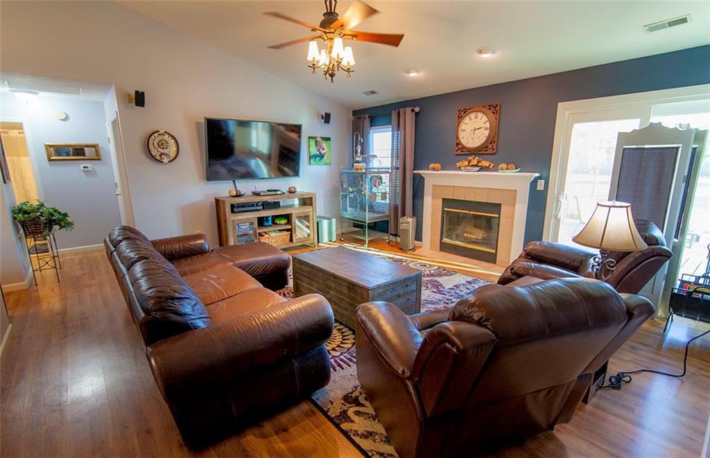 133 Canterbury Road Pendleton, IN 46064 - Photo 6 of 24