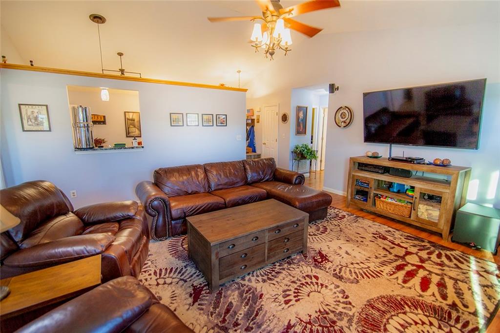 133 Canterbury Road Pendleton, IN 46064 - Photo 7 of 24