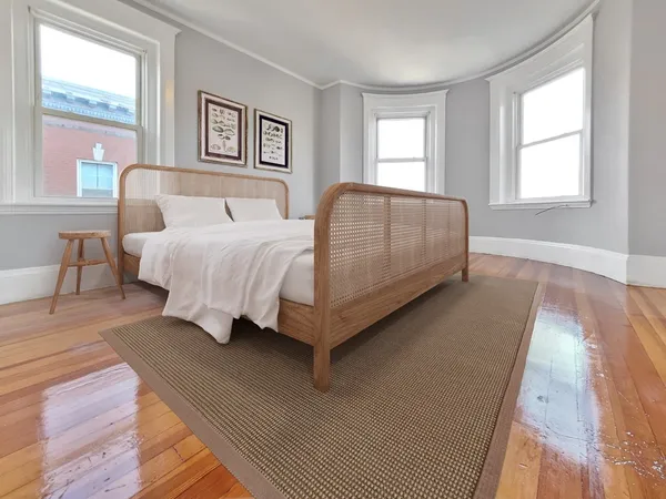 $3,695 | 43 Mt Pleasant Avenue, Unit 3, Boston, MA 02119