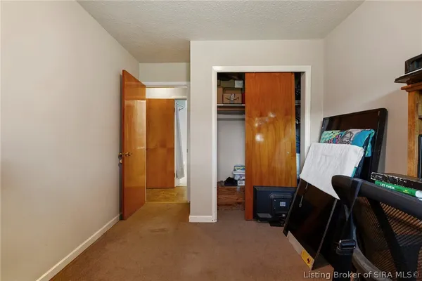 $260,500 | 112 Cheryl Drive, New Albany, IN 47150