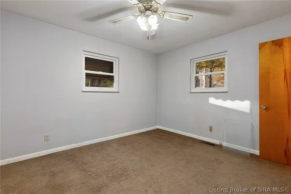 $260,500 | 112 Cheryl Drive, New Albany, IN 47150