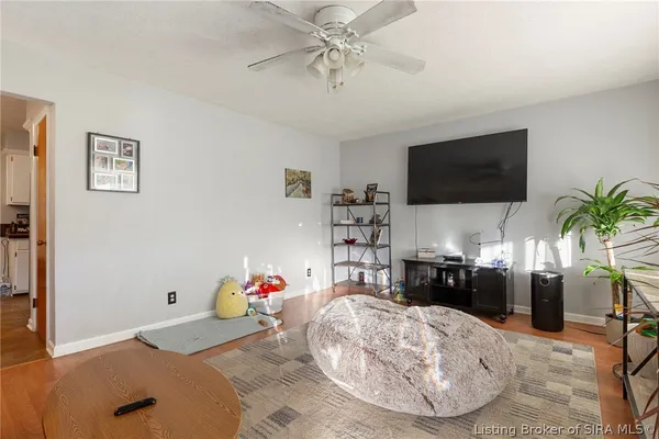 $260,500 | 112 Cheryl Drive, New Albany, IN 47150