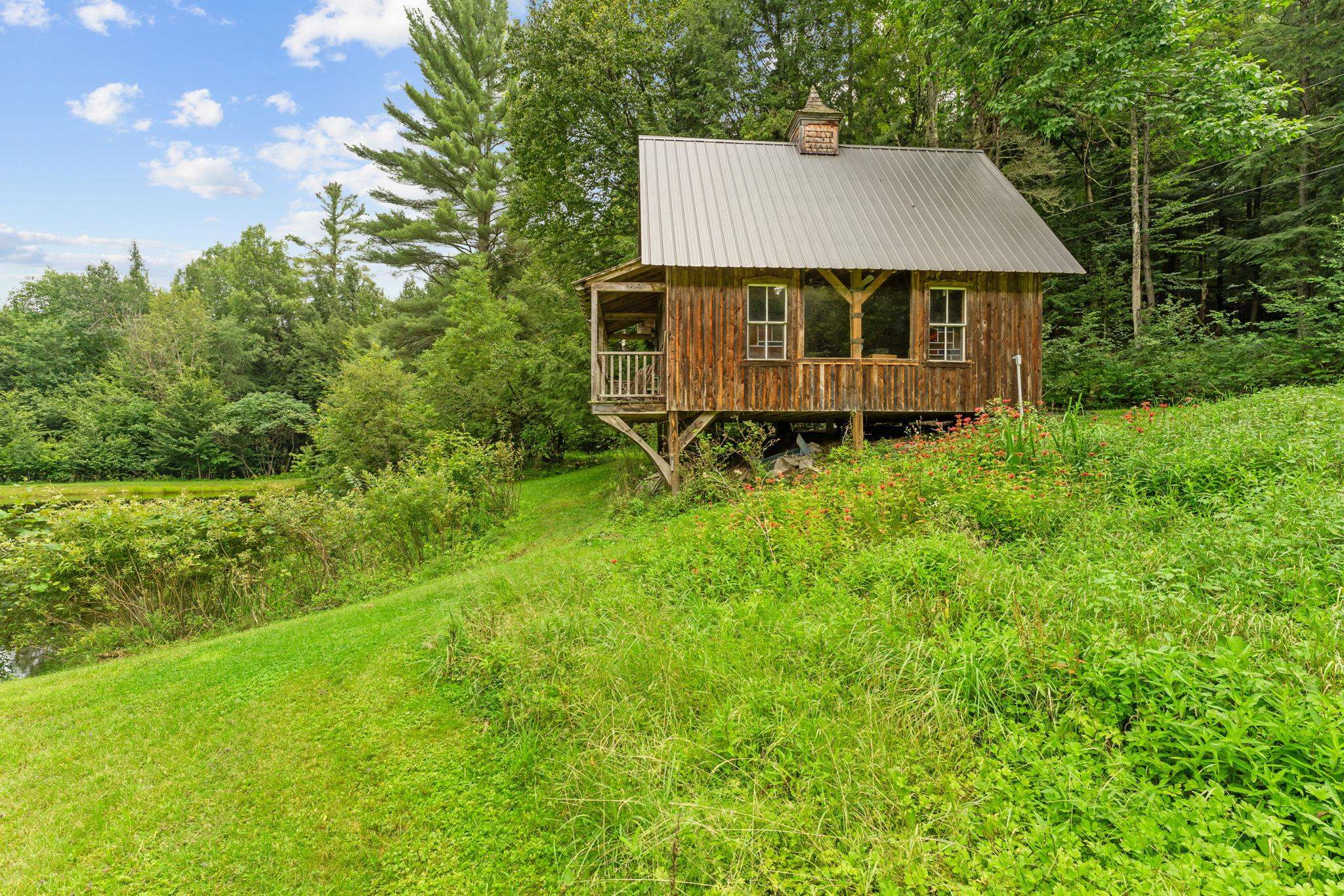 222 Dreamers Road Montgomery, VT 05471 - Photo 12 of 40 Gallery Image 12