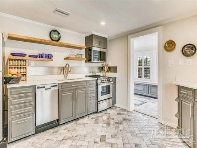 $1,695 | 508 West Gregory Street, Unit A, Pensacola, FL 32501