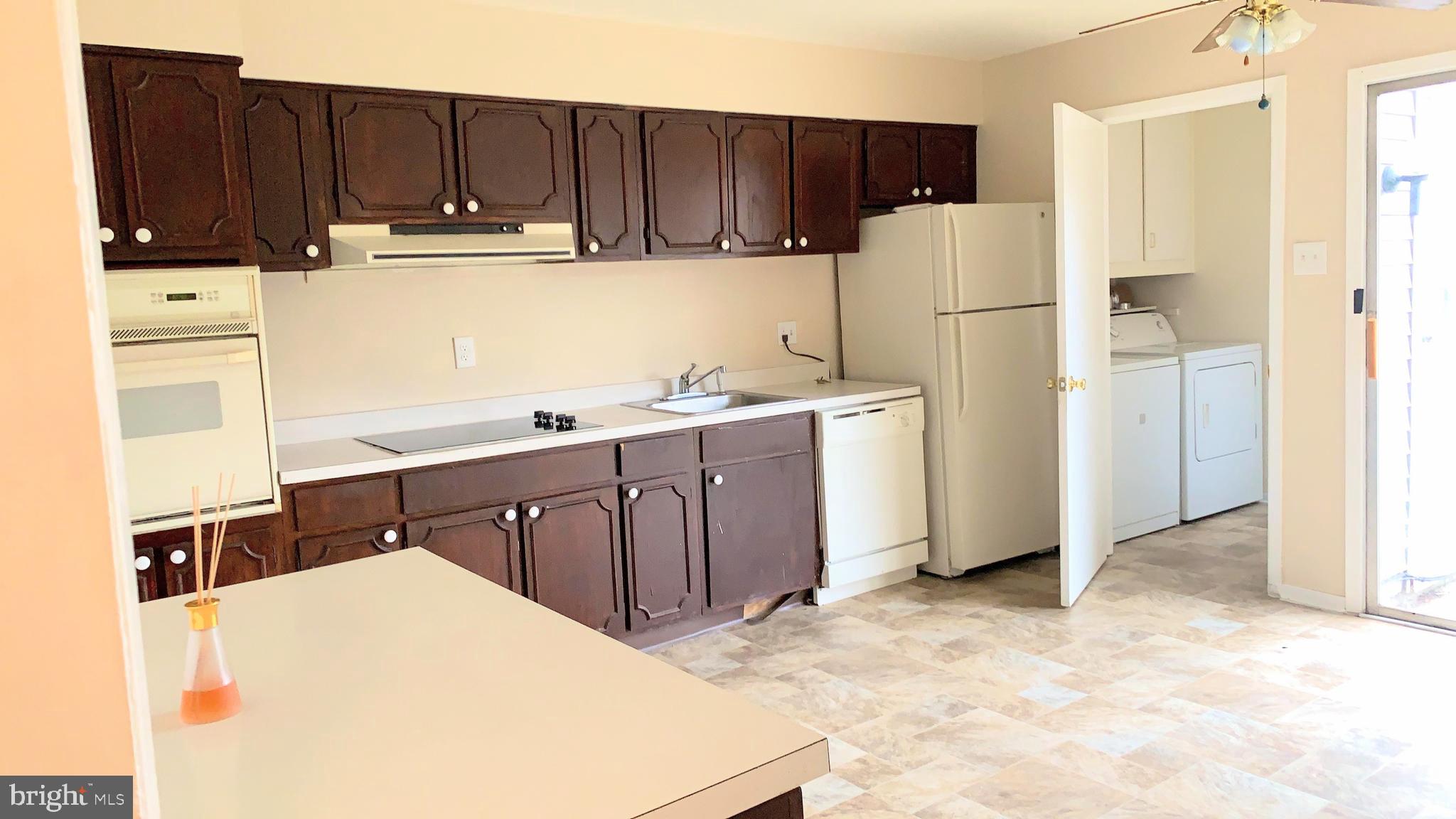 18 Raleigh Place Willingboro, NJ 08046 - Photo 6 of 20