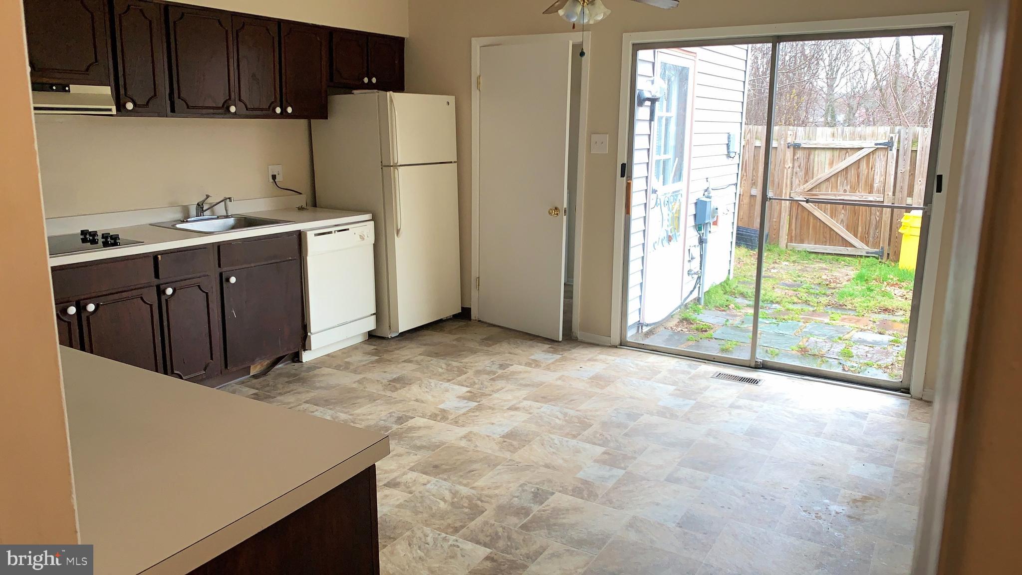 18 Raleigh Place Willingboro, NJ 08046 - Photo 8 of 20