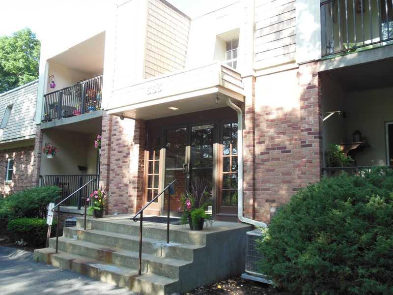555 Sloop Road, Unit 9 Pittsburgh, PA 15237 - Photo 1 of 16 Exterior Front.
