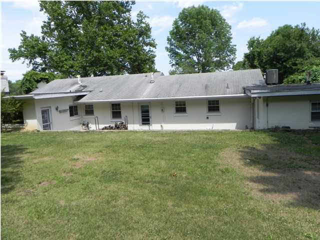 10000 Old State Road Evansville, IN 47711 - Photo 18 of 24 Gallery Image 18