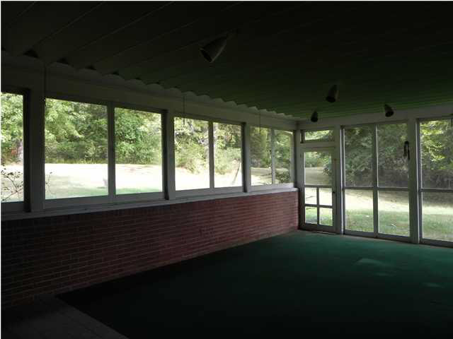10000 Old State Road Evansville, IN 47711 - Photo 5 of 24 Gallery Image 5
