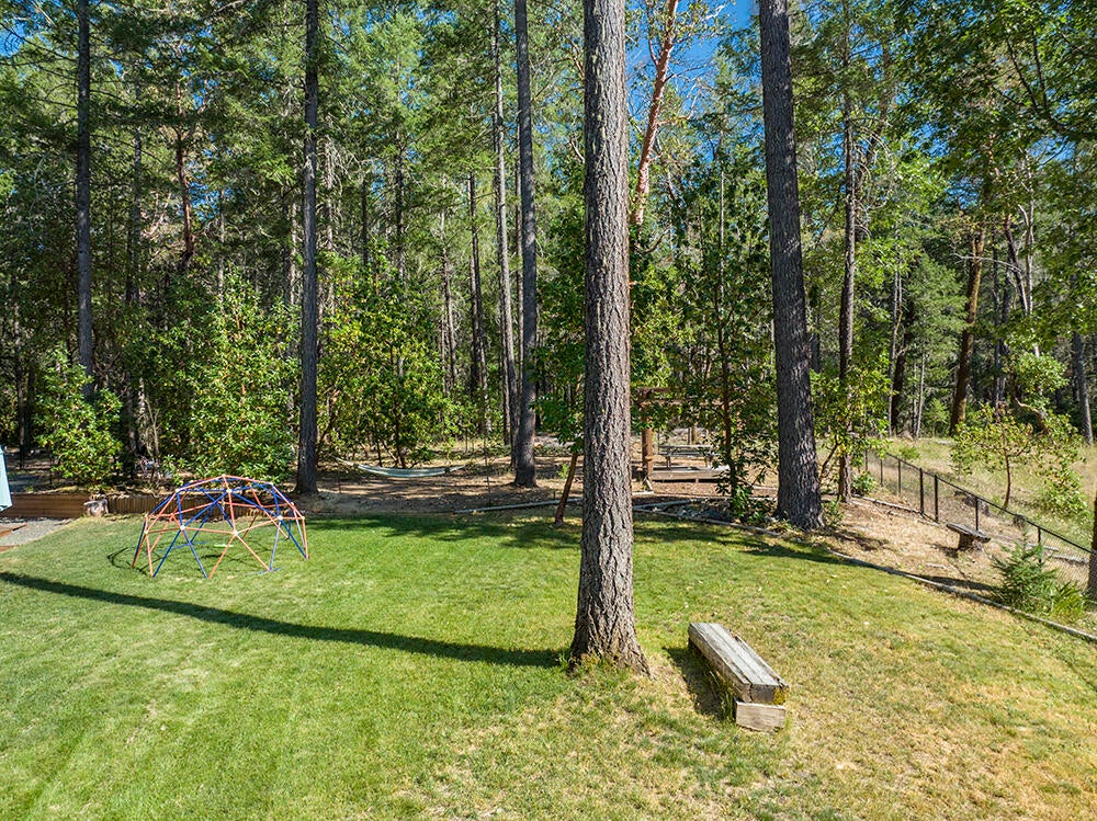 141 Warren Road Selma, OR 97538 - Photo 34 of 52 35