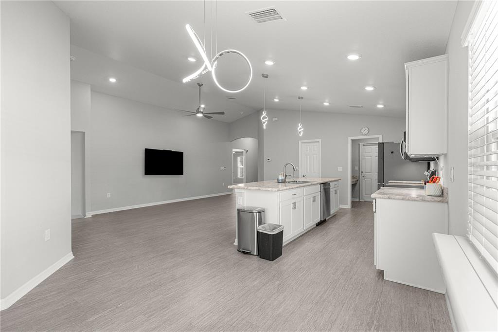 4720 Southeast 89th Place Road Ocala, FL 34480 - Photo 10 of 45