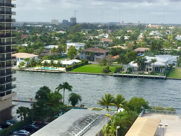 $2,000 | 1985 South Ocean Drive, Unit 10A, Hallandale Beach, FL 33009