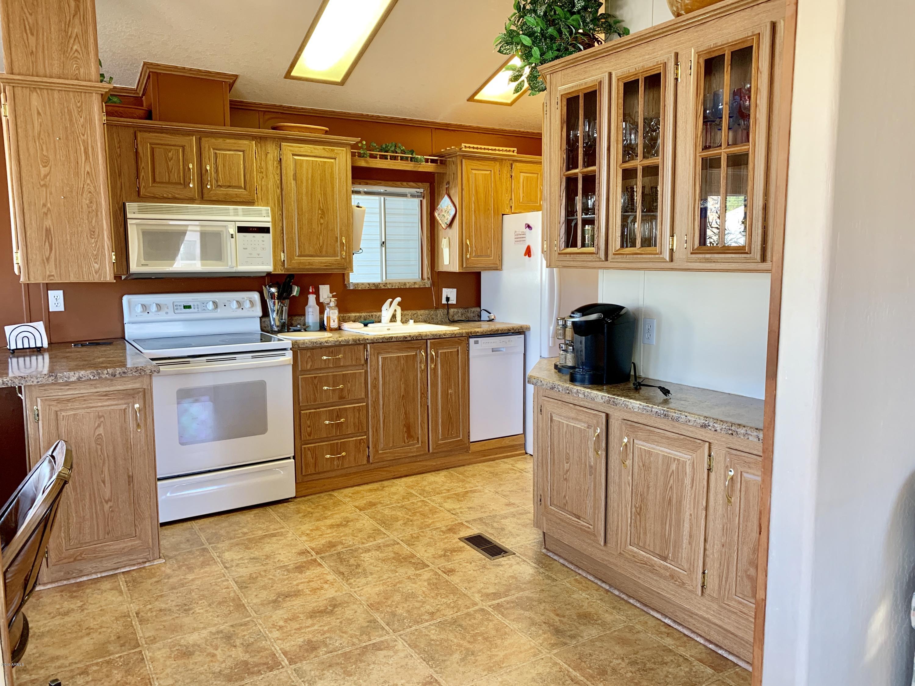 17200 West Bell Road, Unit 519 Surprise, AZ 85374 - Photo 3 of 30 IMG_0890