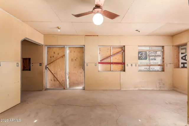 $2,275 | 1125 East 11th Street, Casa Grande, AZ 85122