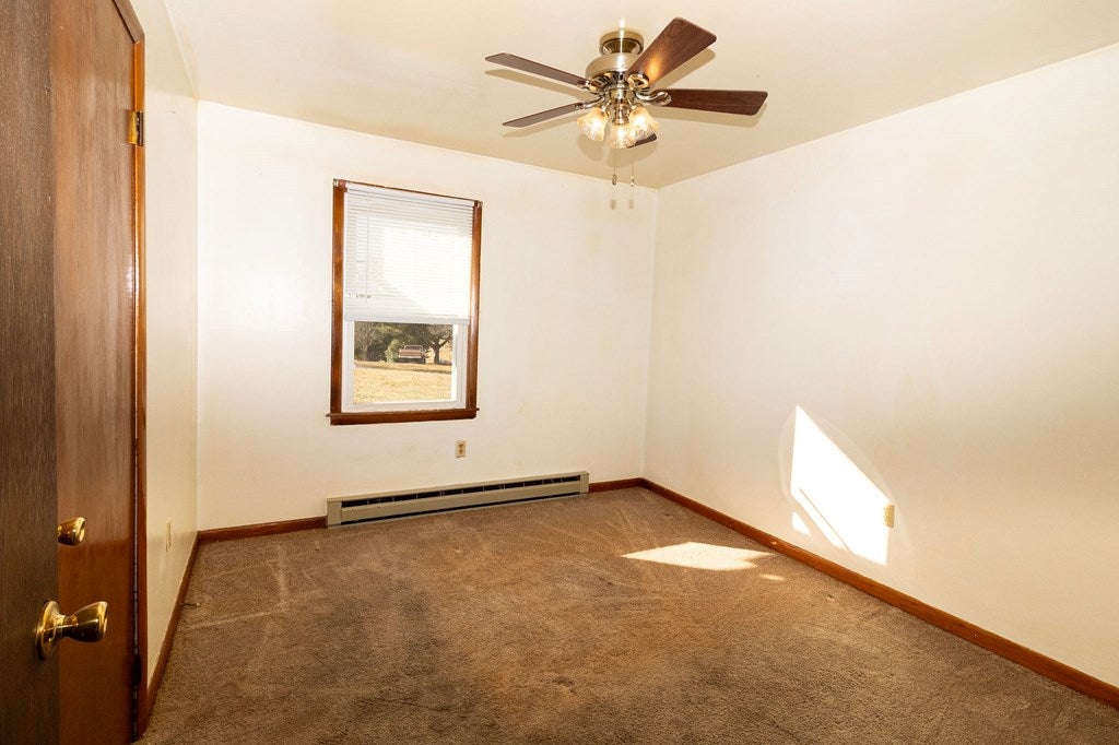 34205 Stagecoach Road Glade Spring, VA 24340 - Photo 19 of 26 Gallery Image 19