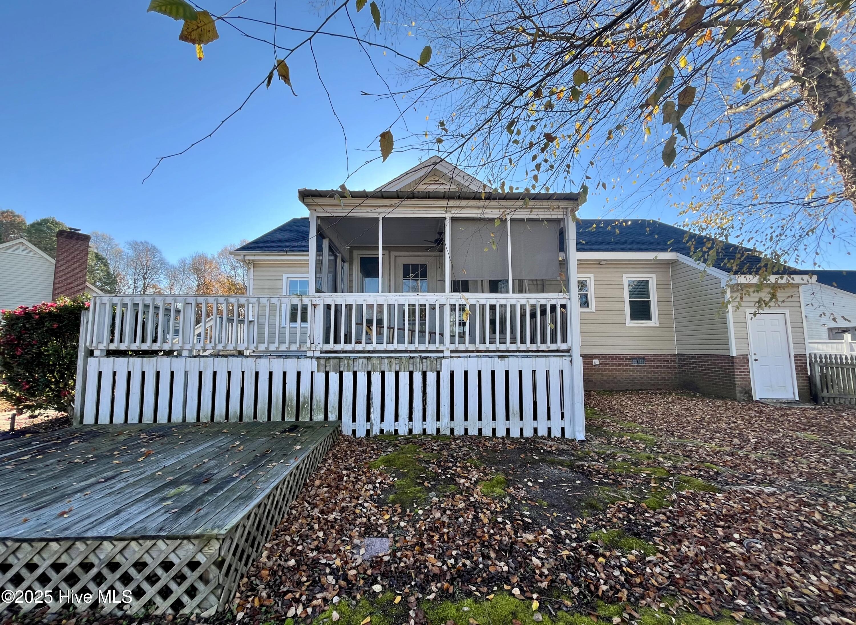 3003 Kings Mill Walk Wilson, NC 27896 - Photo 4 of 22 IMG_4929