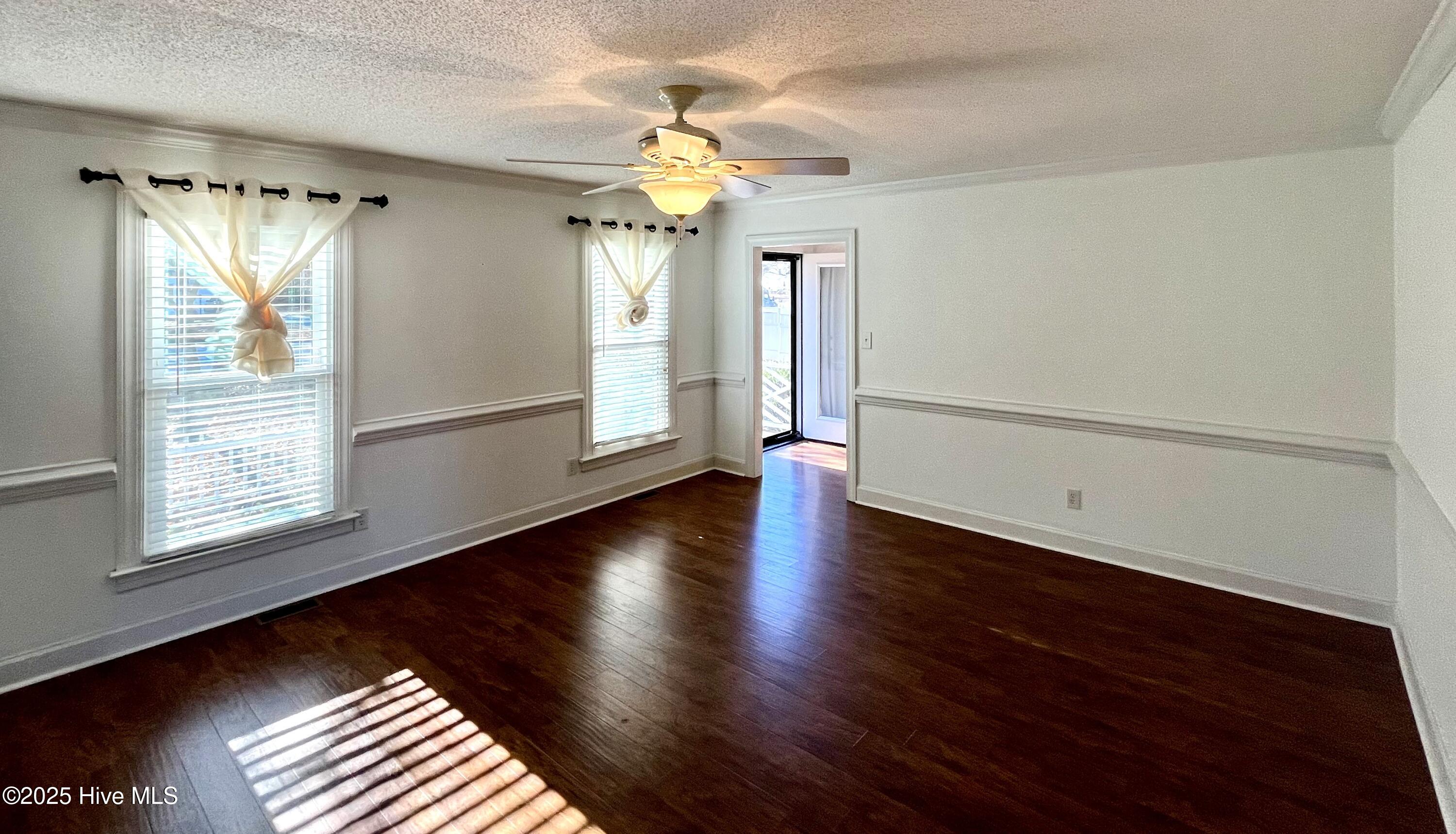 3003 Kings Mill Walk Wilson, NC 27896 - Photo 6 of 22 IMG_4951