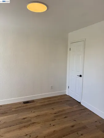 $299,999 | 2116 Mt Vernon Drive, Unit C, Modesto, CA 95350