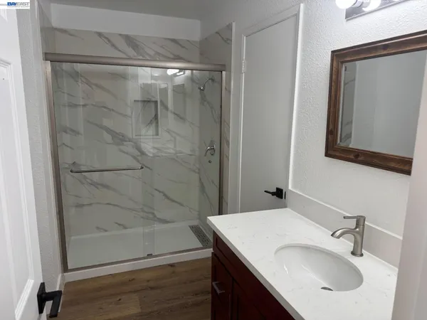 $299,999 | 2116 Mt Vernon Drive, Unit C, Modesto, CA 95350