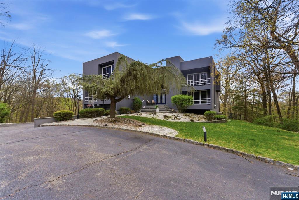 36 Fox Ledge Road Butler, NJ 07405 - Photo 45 of 49