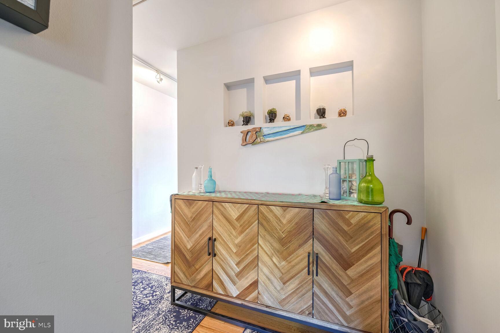 2214 Colston Drive, Unit 202 Silver Spring, MD 20910 - Photo 2 of 18 Entry