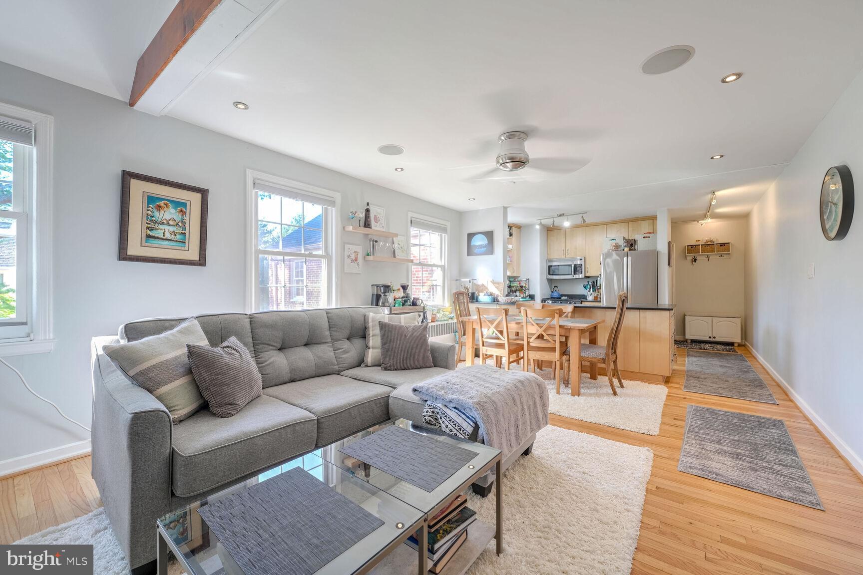 2214 Colston Drive, Unit 202 Silver Spring, MD 20910 - Photo 7 of 18 Living/Dining