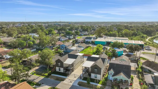 $1,650 | 2619 Delafield Street, Unit 4, Houston, TX 77023