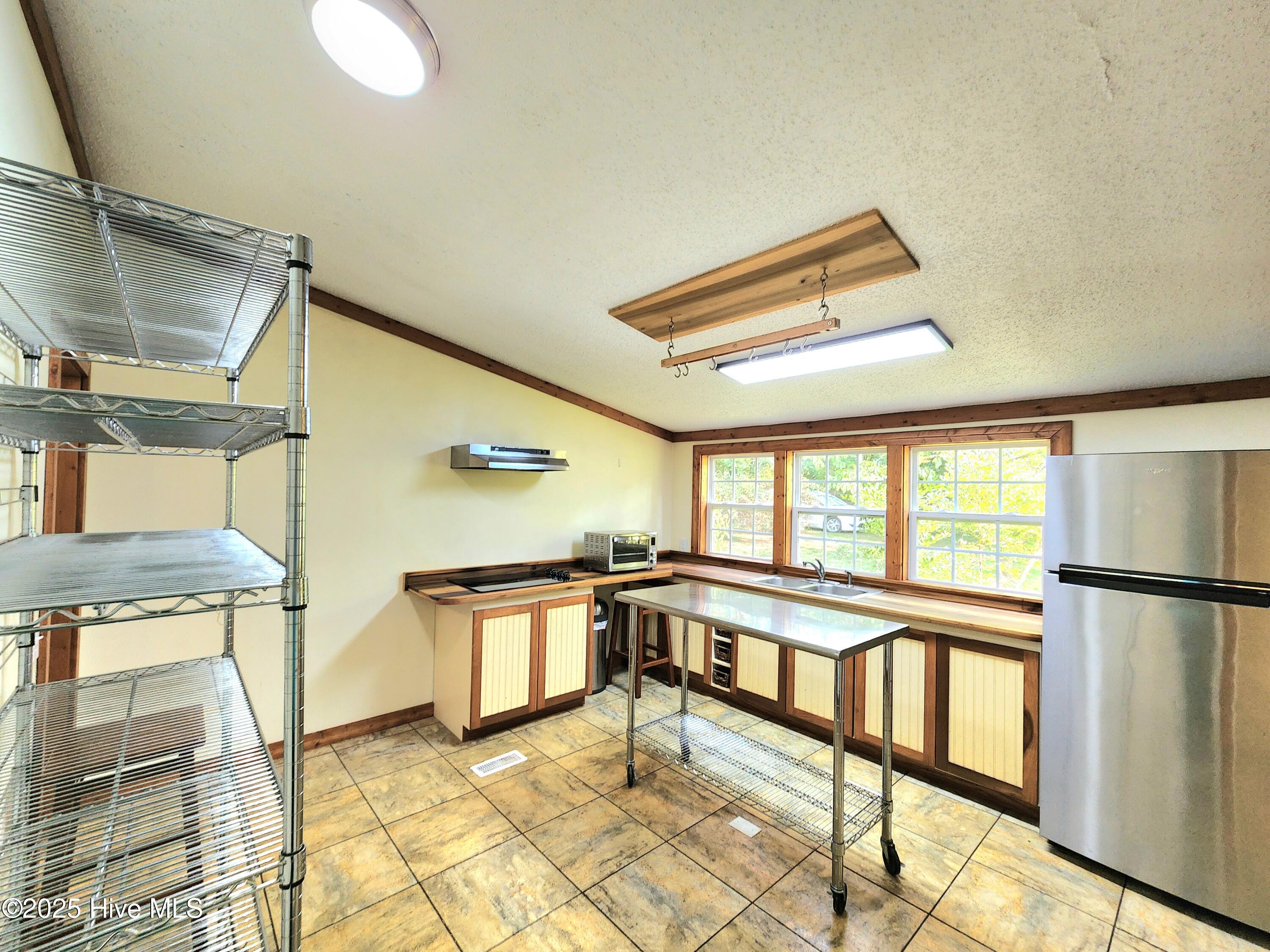 889 Whitley Road Middlesex, NC 27557 - Photo 5 of 52 20250906_164352