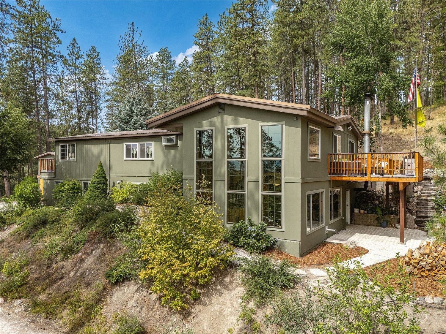 3129 Wrights Valley Road Chewelah, WA 99109 - Photo 2 of 50