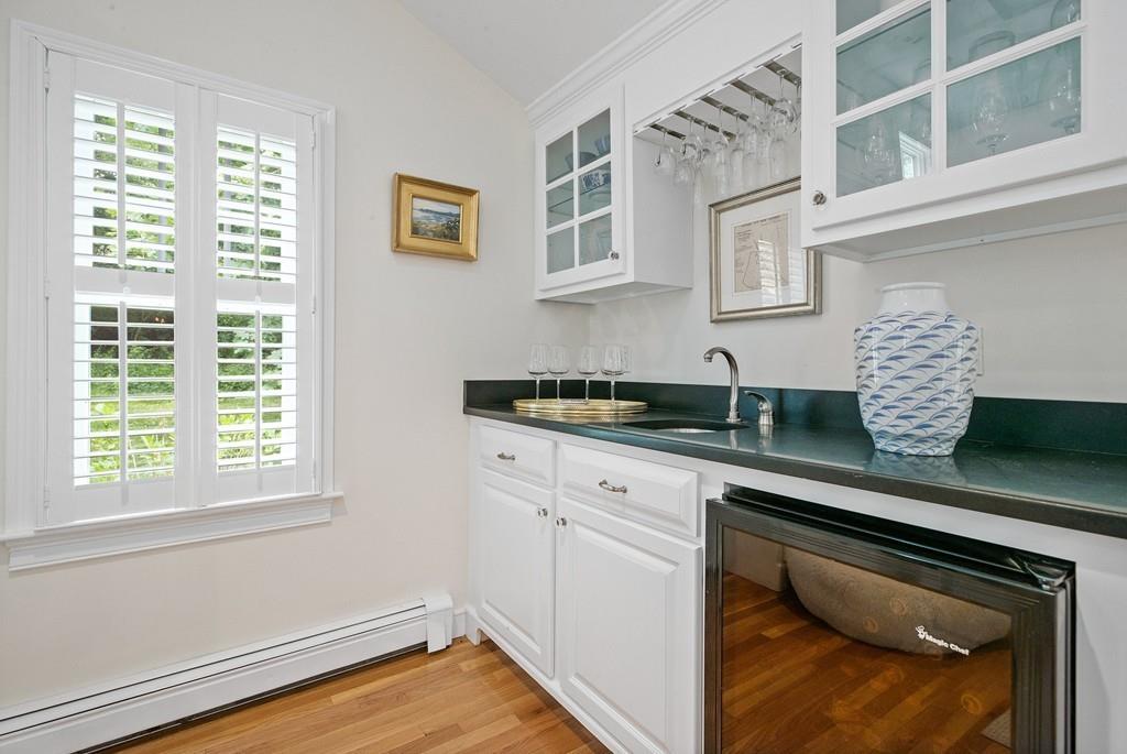 104 Howe Road Cohasset, MA 02025 - Photo 8 of 39 Gallery Image 8