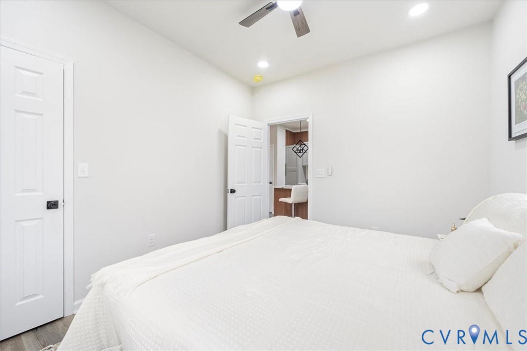 405 Shore Street Petersburg, VA 23803 - Photo 18 of 35