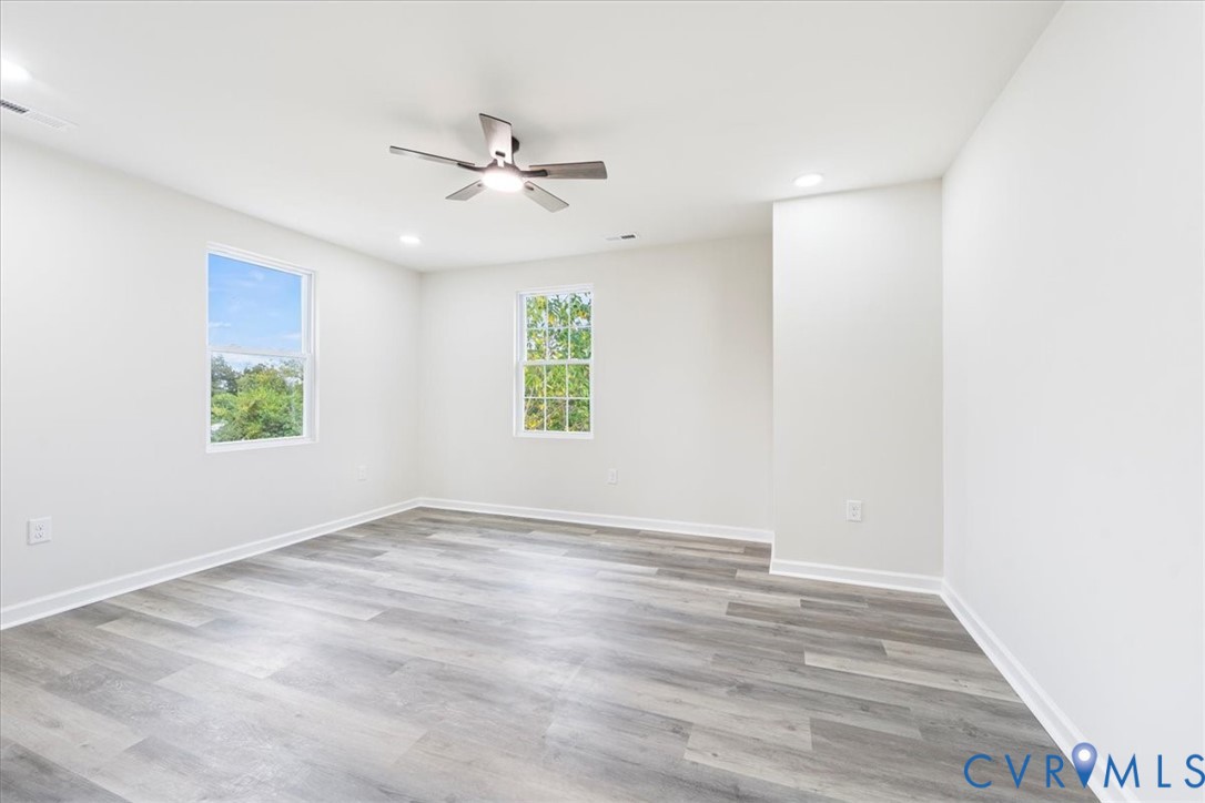 405 Shore Street Petersburg, VA 23803 - Photo 27 of 35