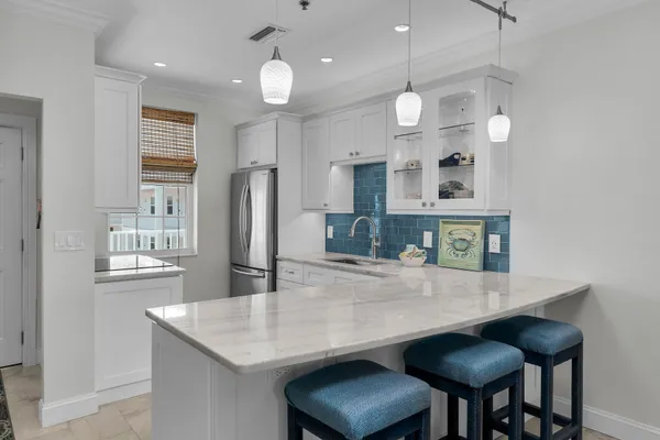 $519,000 | 140 Palm Street, Unit 403, Marco Island, FL 34145