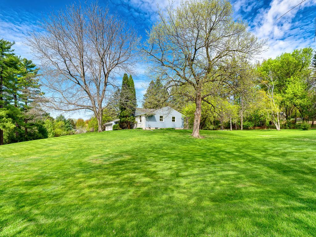 205 Oakview Road West St. Paul, MN 55118 - Photo 29 of 38