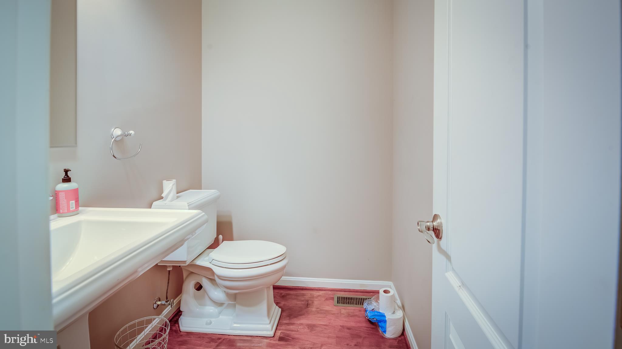 15650 Nelson Perrie Road Brandywine, MD 20613 - Photo 12 of 41 Half Bathroom