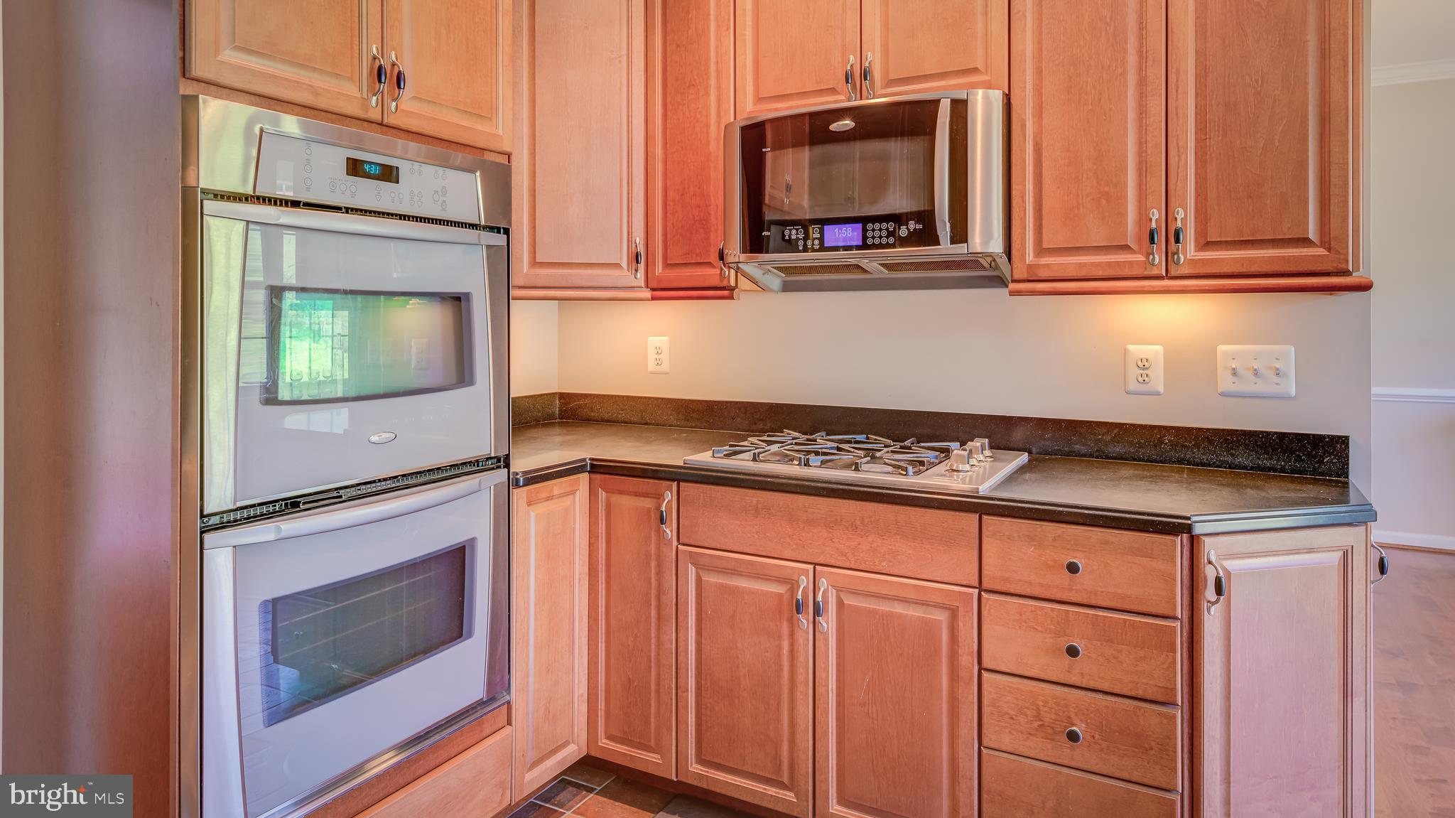 15650 Nelson Perrie Road Brandywine, MD 20613 - Photo 24 of 41 Huge Gourmet Kitchen