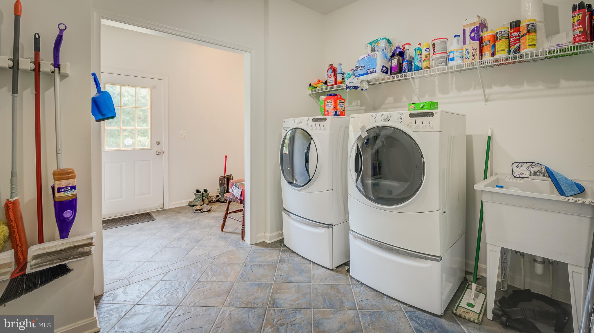 15650 Nelson Perrie Road Brandywine, MD 20613 - Photo 33 of 41 Laundry room