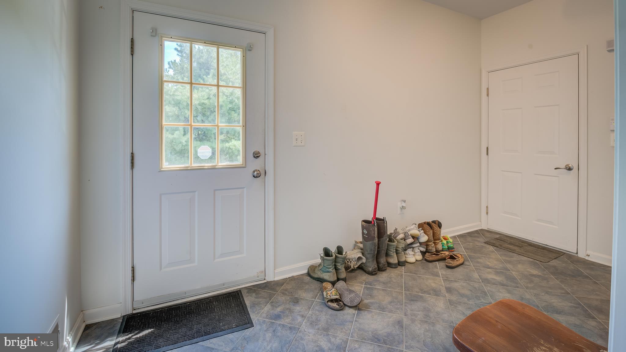 15650 Nelson Perrie Road Brandywine, MD 20613 - Photo 34 of 41 Laundry room