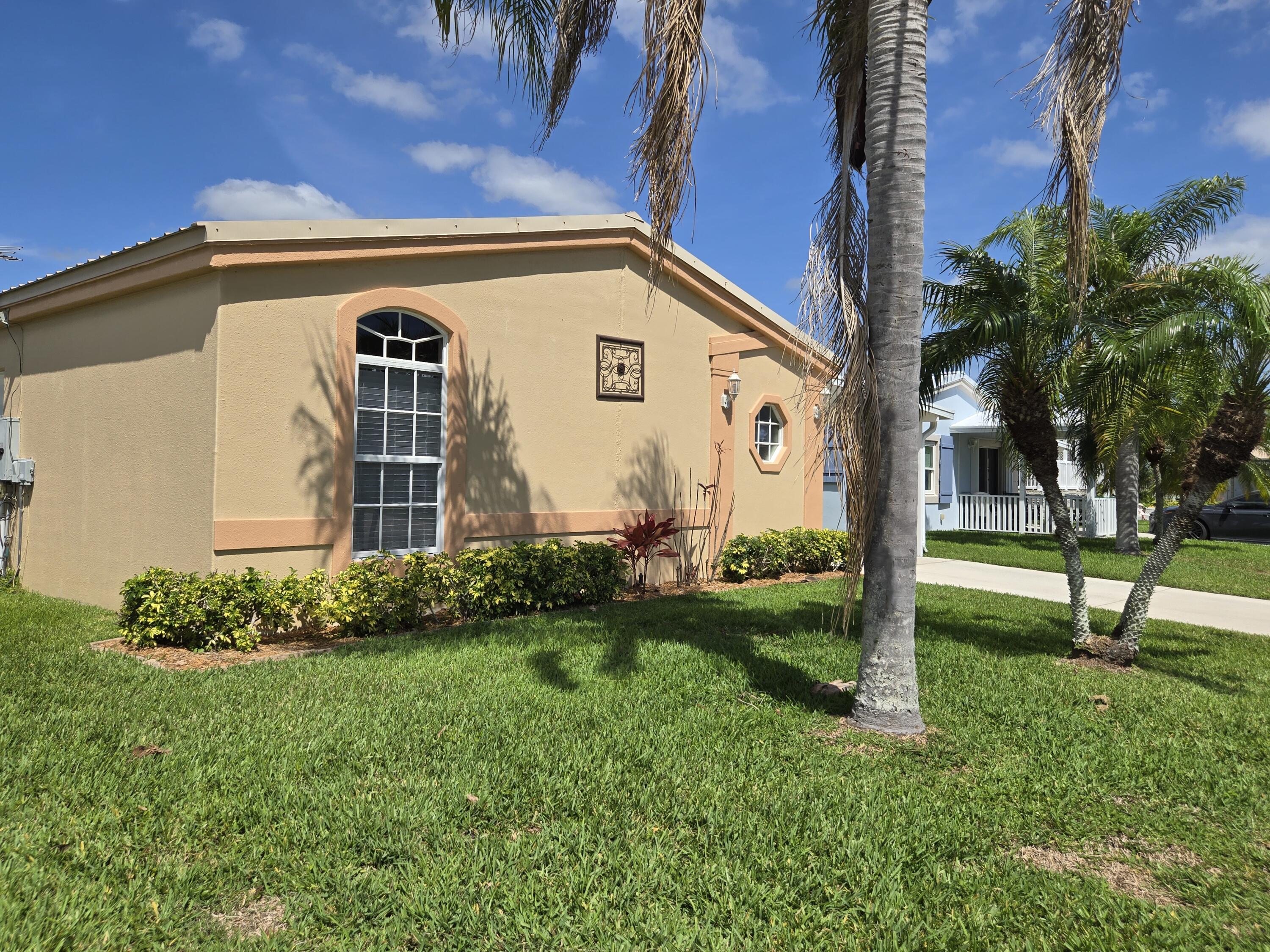 4311 Southwest 9th Way Okeechobee, FL 34974 - Photo 3 of 49 20260413_113520